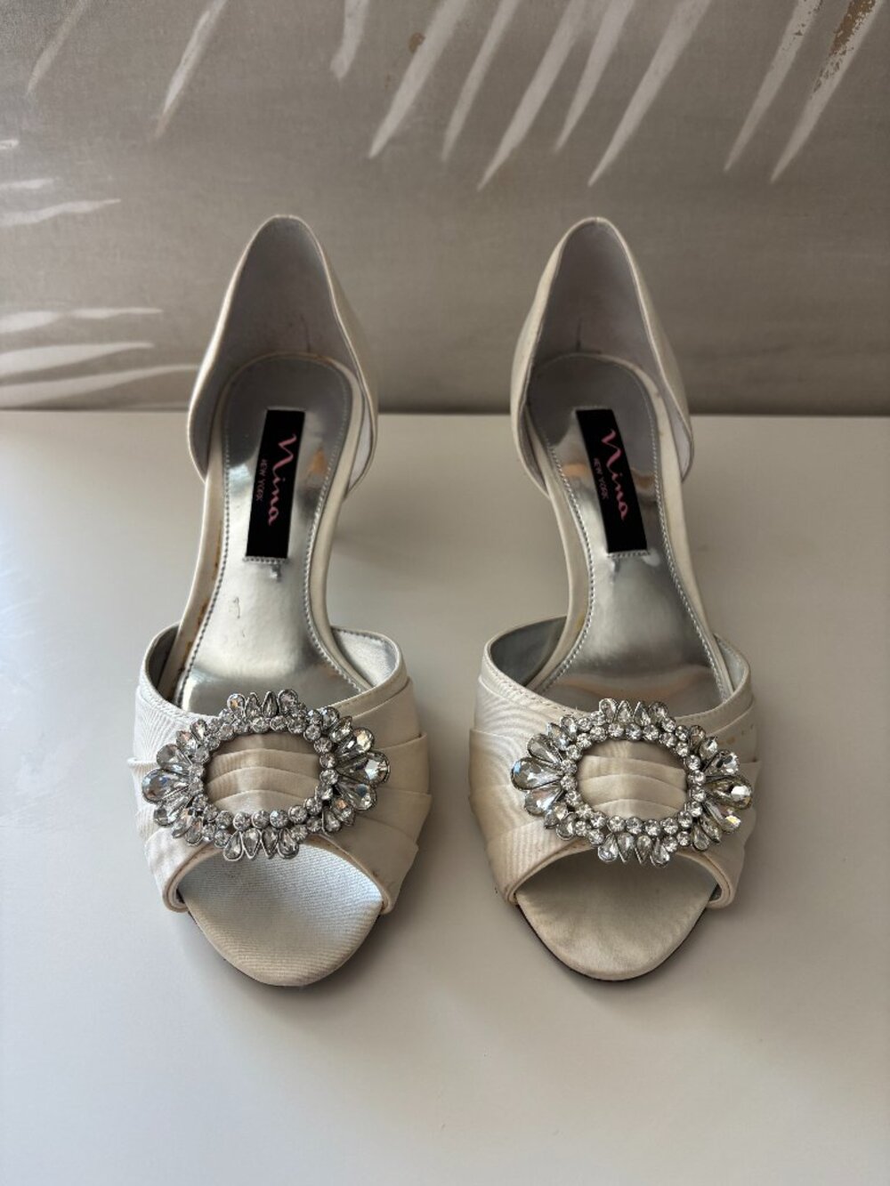 PERFECT BRIDAL WEDDING SHOES Nina Crystal Satin DโOrsay Peep Toe Pumps Size 6M